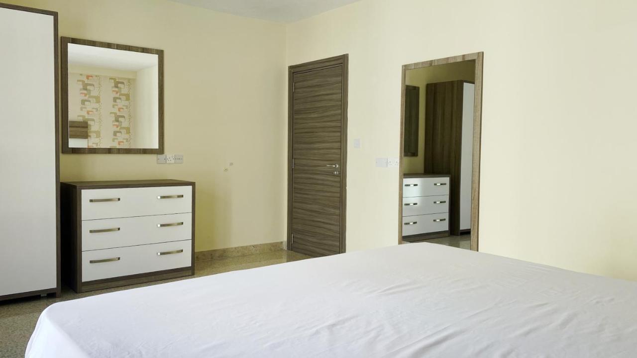 Cast Apartments Gzira Exterior photo