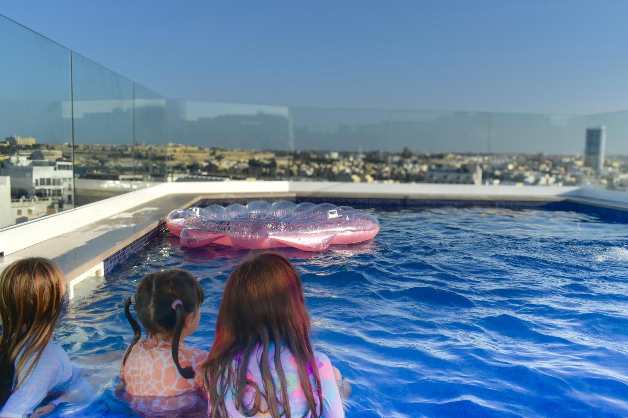 Cast Apartments Gzira Exterior photo